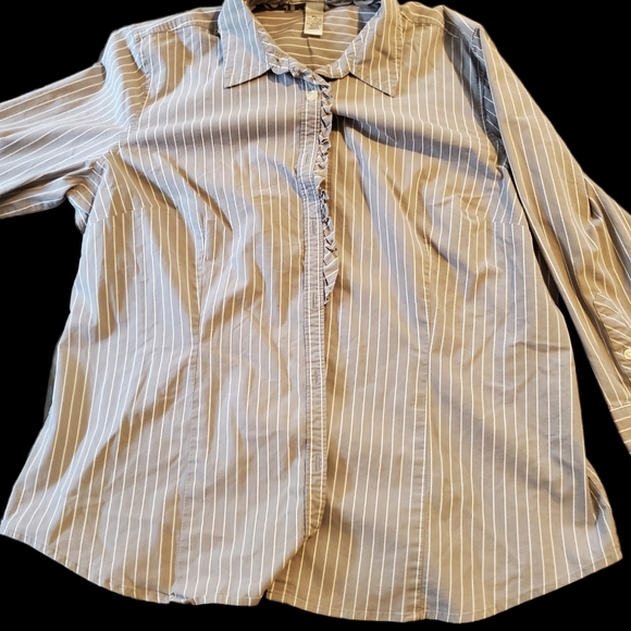 G.H. BASS & CO womens' tops bundle - Picture 4 of 7